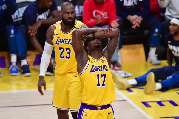 ความสำเร็จและความล้มเหลวในรอบเพลย์ออฟของ Lakers